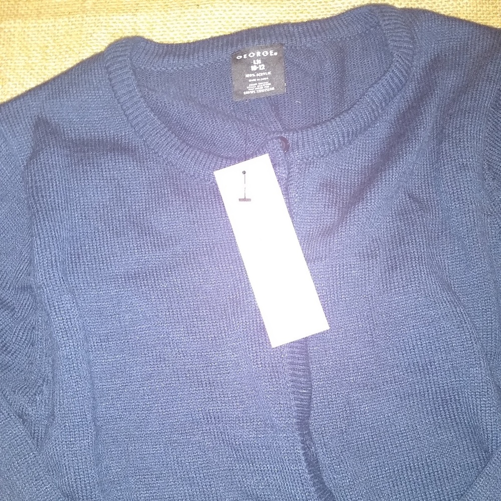 Uniform Cardigan - Picture 3 of 4